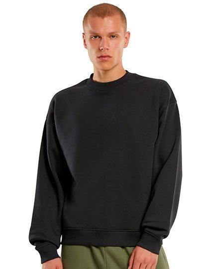 Oversized Crewneck – New Morning Studios in Black