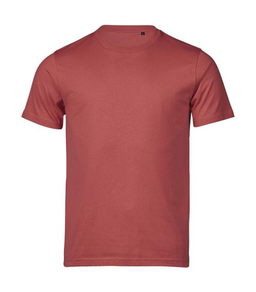 UNLABELED Luxury Tee – Tee Jays in Cranberry